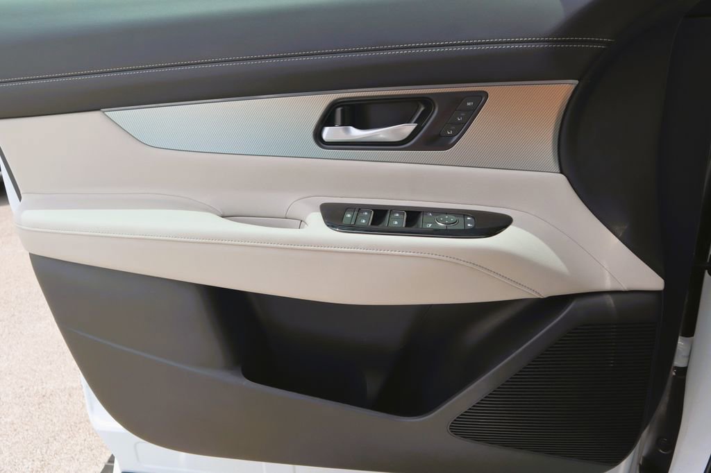 New 2025 Nissan Murano SL image 18