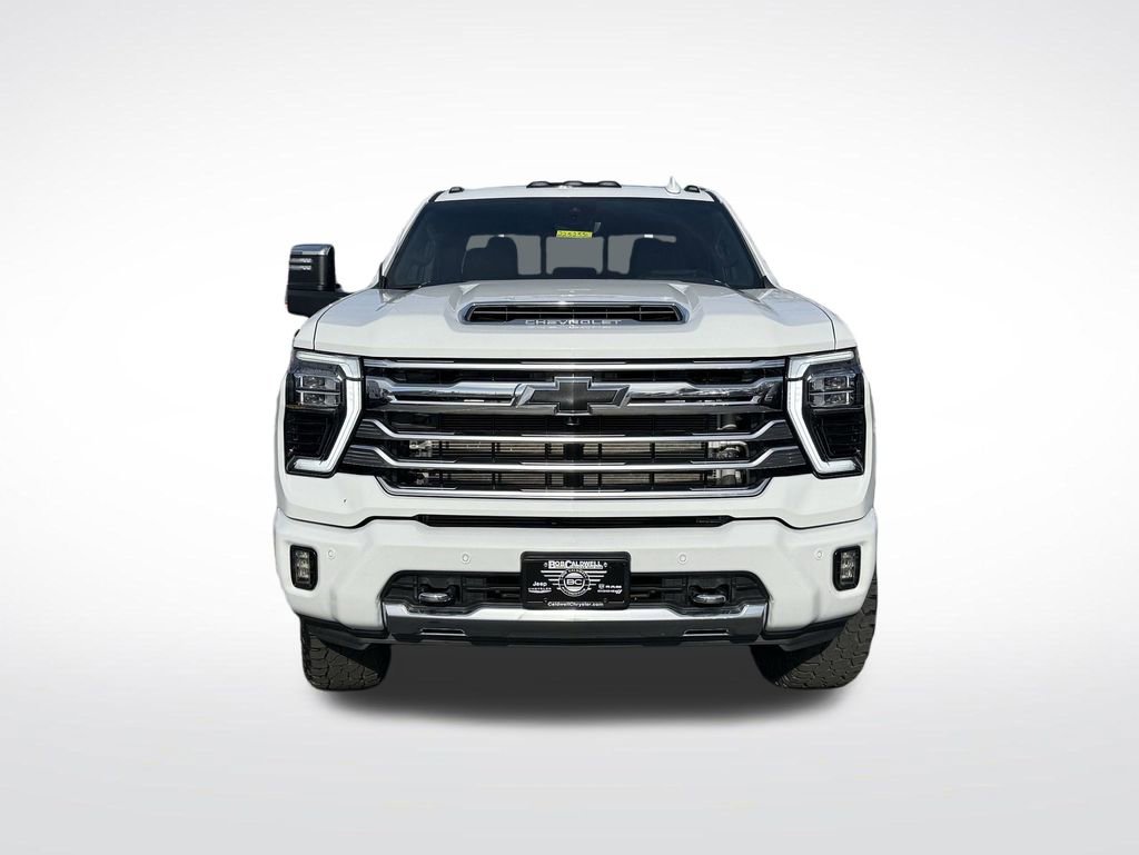 Used 2024 Chevrolet Silverado 3500 High Country w/ Technology Package image 2