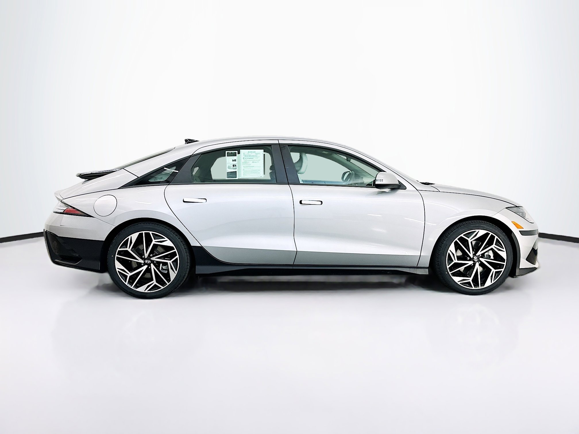 Used 2023 Hyundai Ioniq 6 SEL w/ Cargo Package AWD/4WD image 10