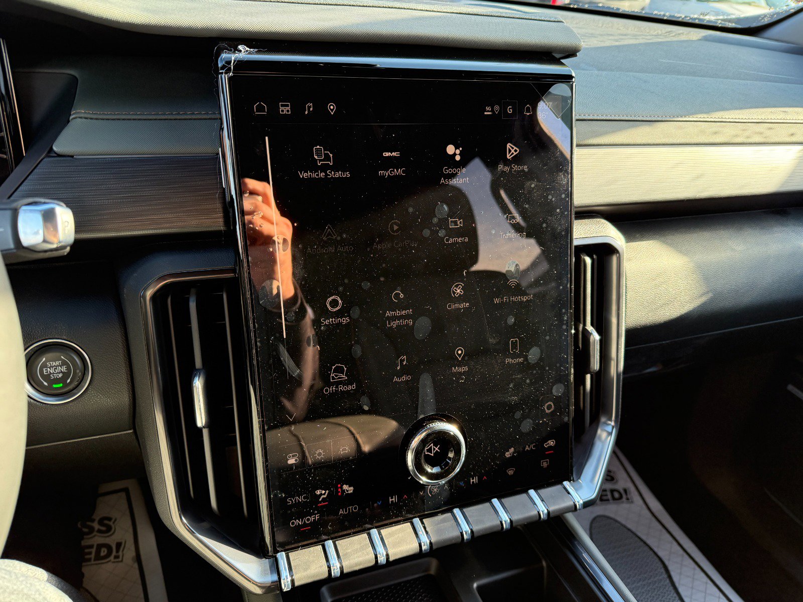 New 2026 GMC Acadia AT4 image 32