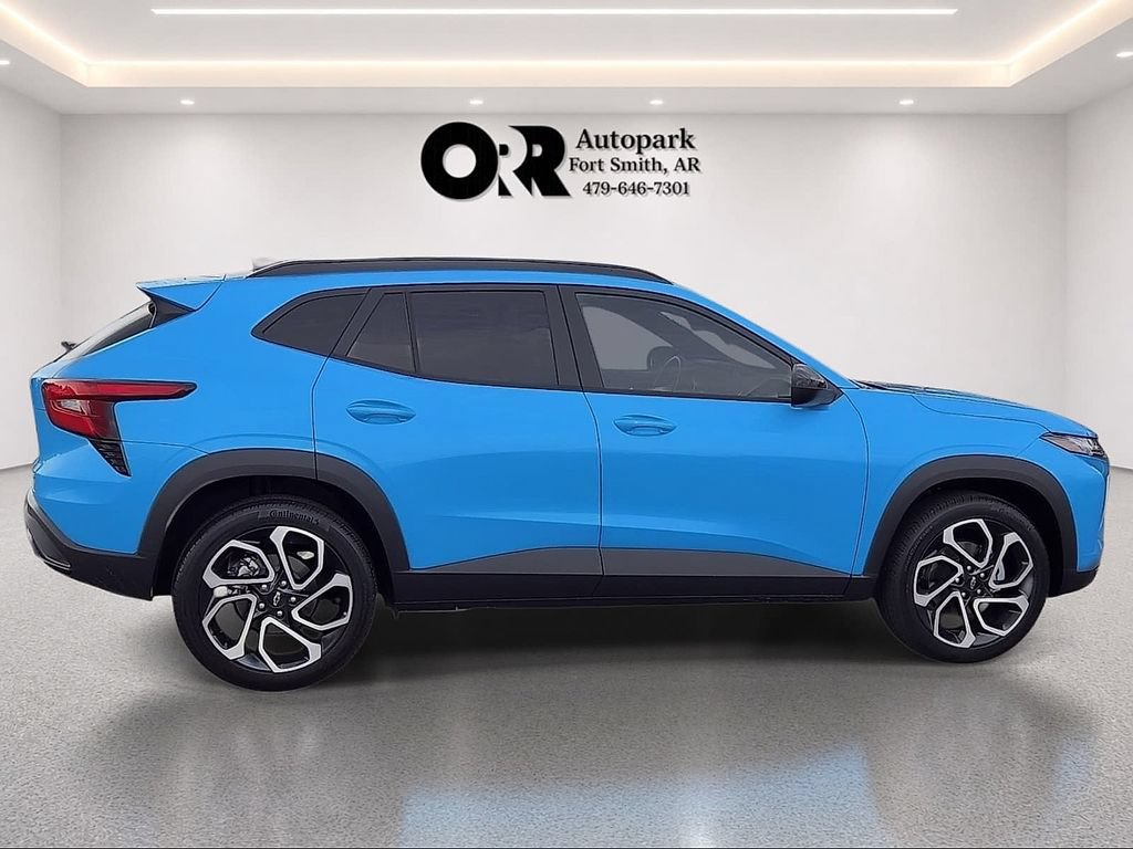 Used 2026 Chevrolet Trax RS w/ Sunroof Package FWD image 6
