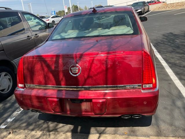 Used 2010 Cadillac DTS Luxury image 8