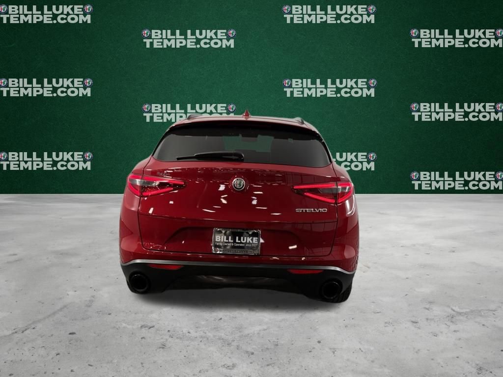 Used 2022 Alfa Romeo Stelvio Sprint image 7