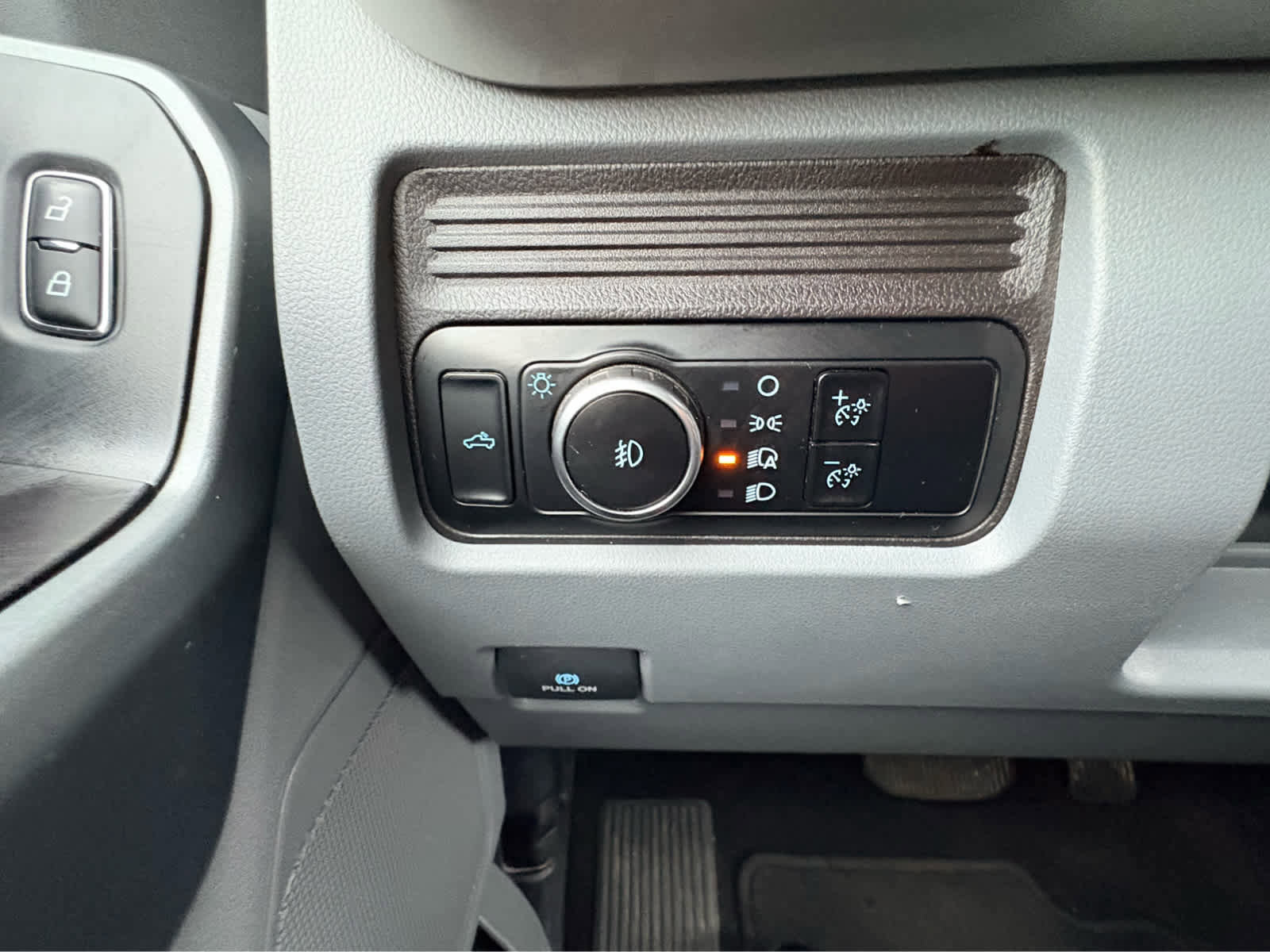 Used 2024 Ford F250 XLT image 21