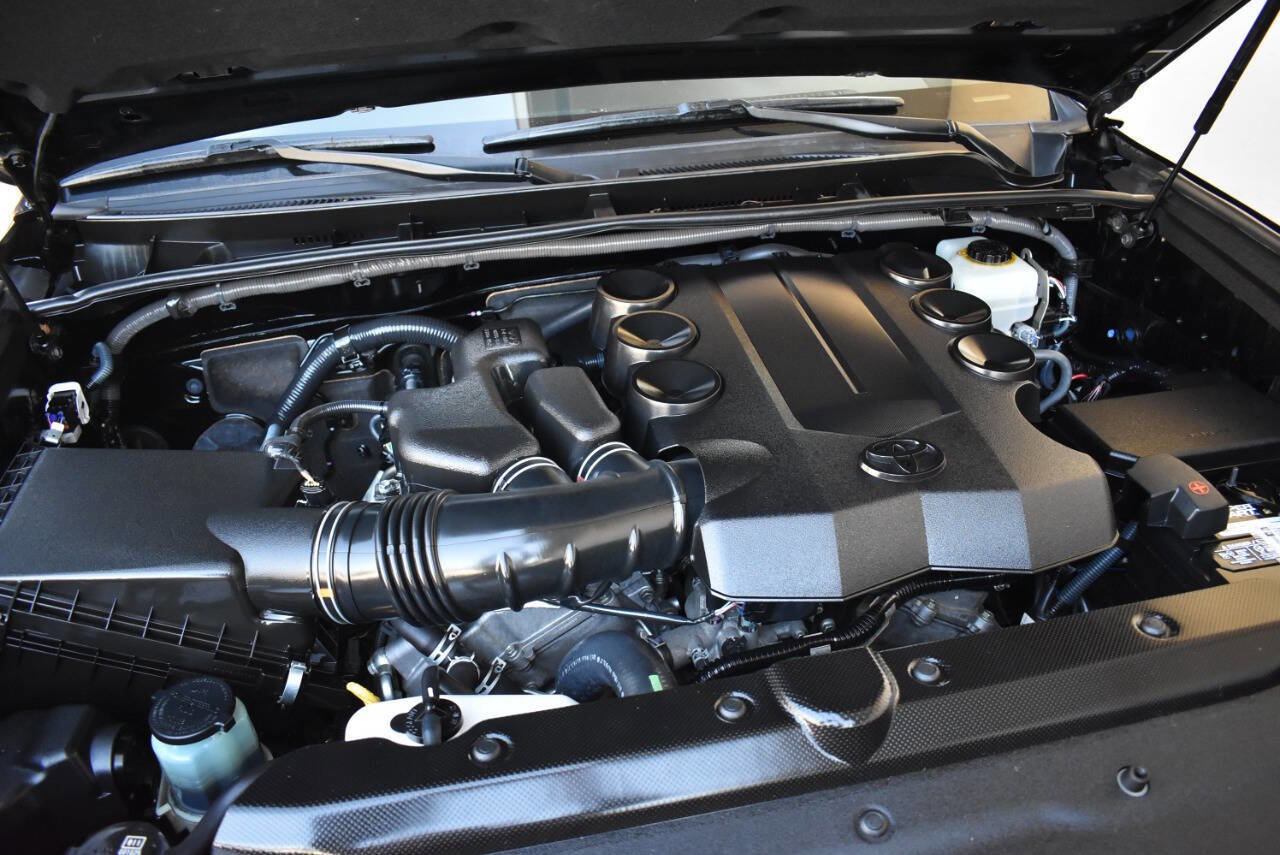 Used 2016 Toyota 4Runner Limited image 58