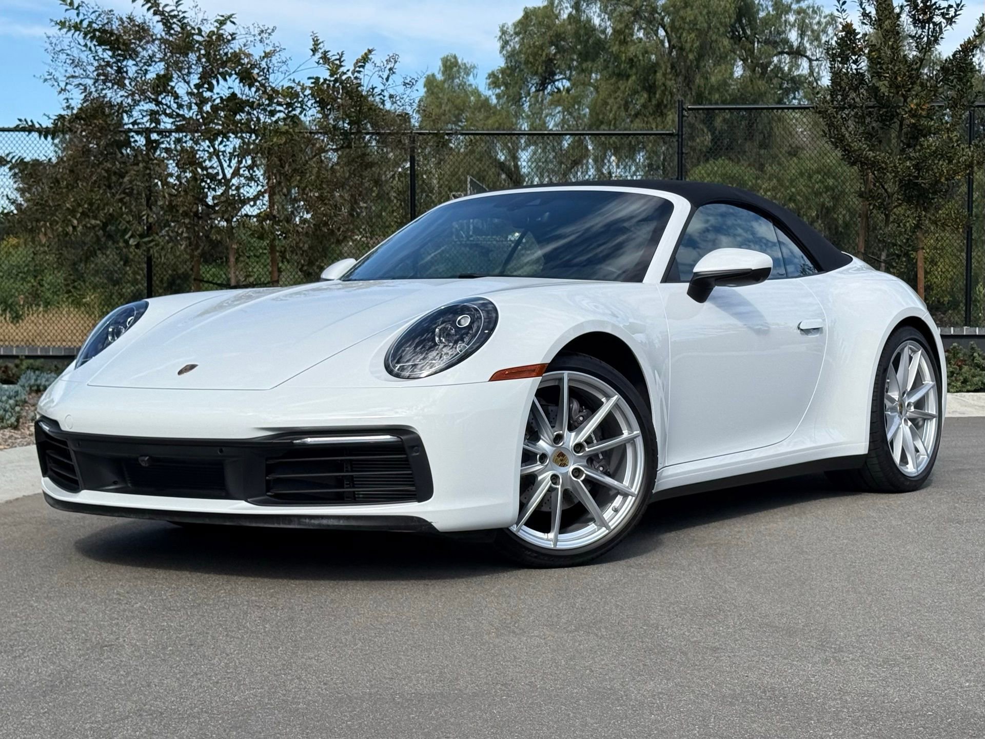 Certified 2024 Porsche 911 Carrera image 1