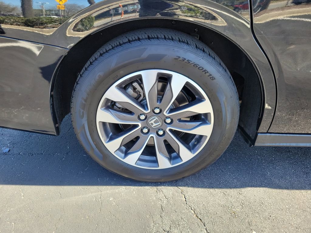 Used 2024 Honda Odyssey EX-L image 5