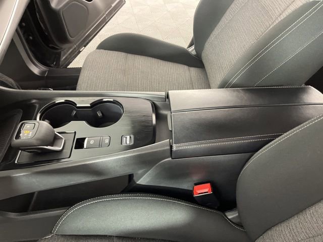 Used 2023 Nissan Rogue SV image 28