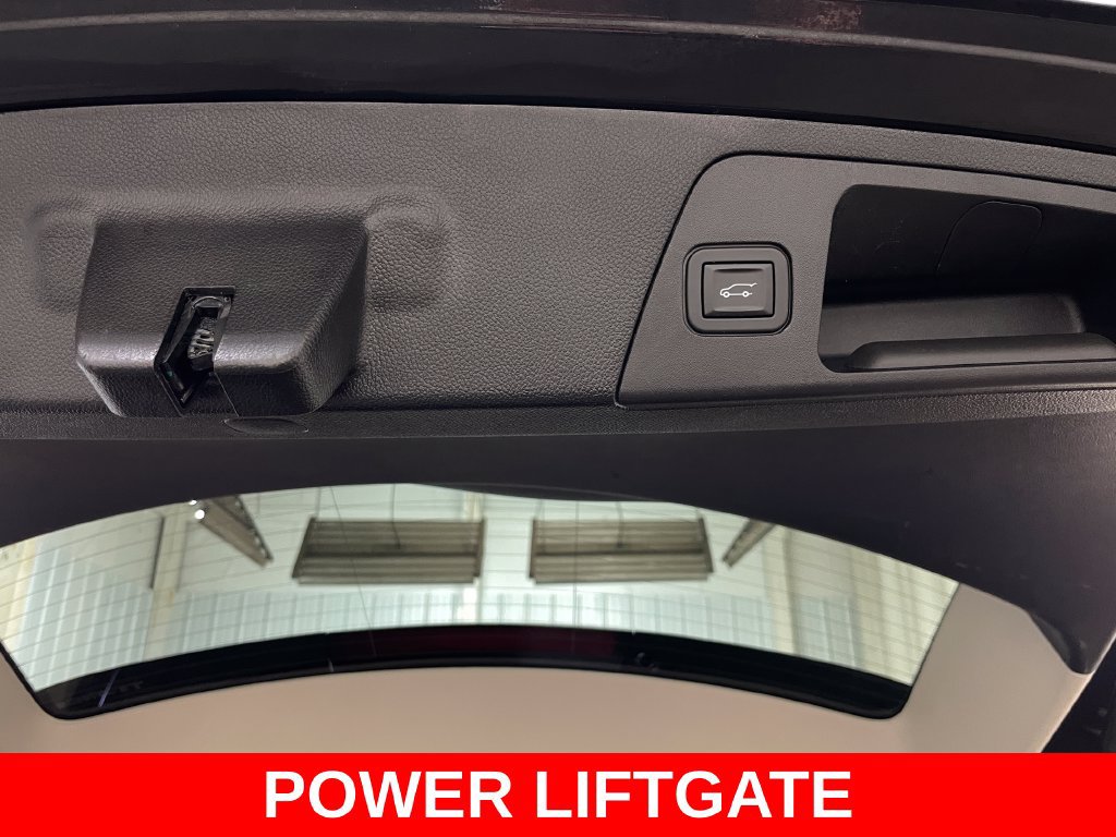 Certified 2020 Buick Envision Essence AWD/4WD image 46