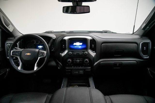 Used 2023 Chevrolet Silverado 2500 LTZ w/ LTZ Convenience Package image 26