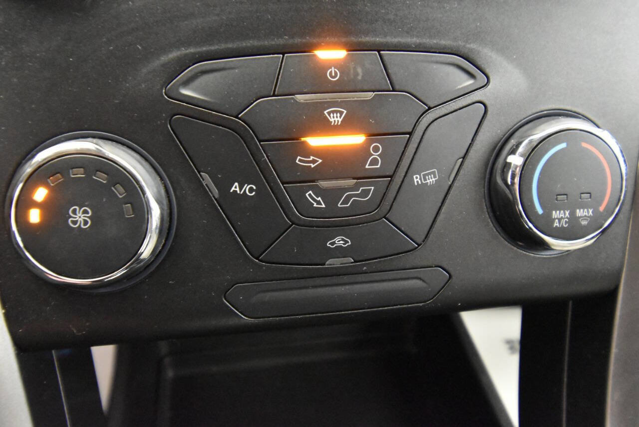 Used 2019 Ford Fusion S image 20