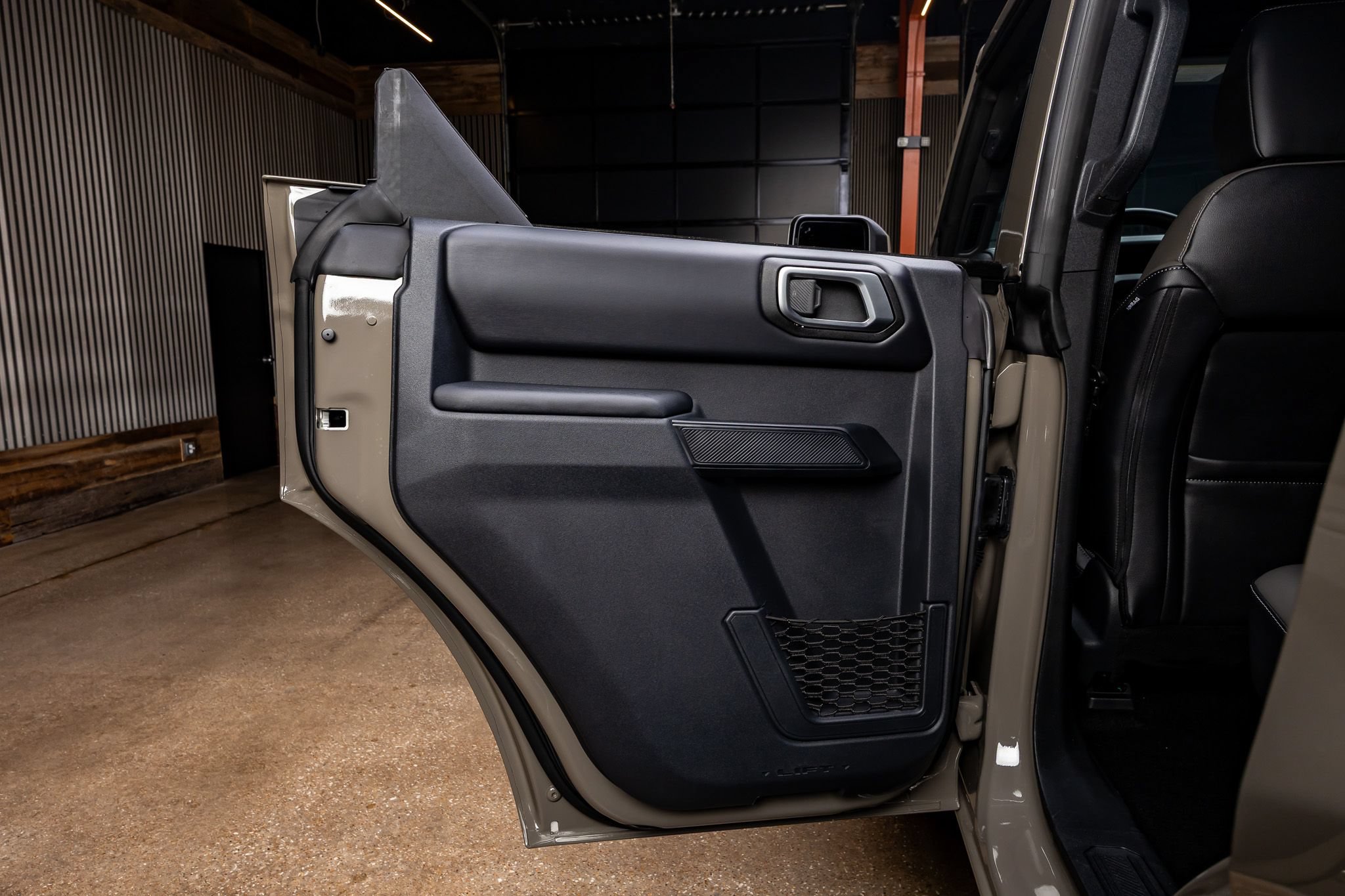 Used 2026 Ford Bronco Outer Banks AWD/4WD image 37