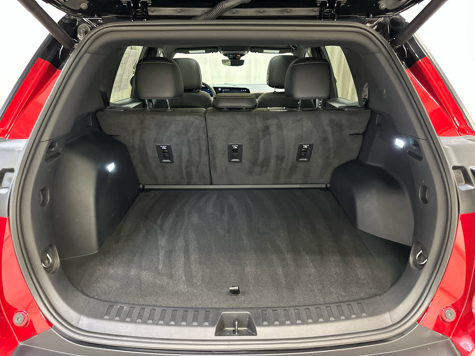 Certified 2025 Chevrolet Equinox LT w/ Convenience Package II image 25