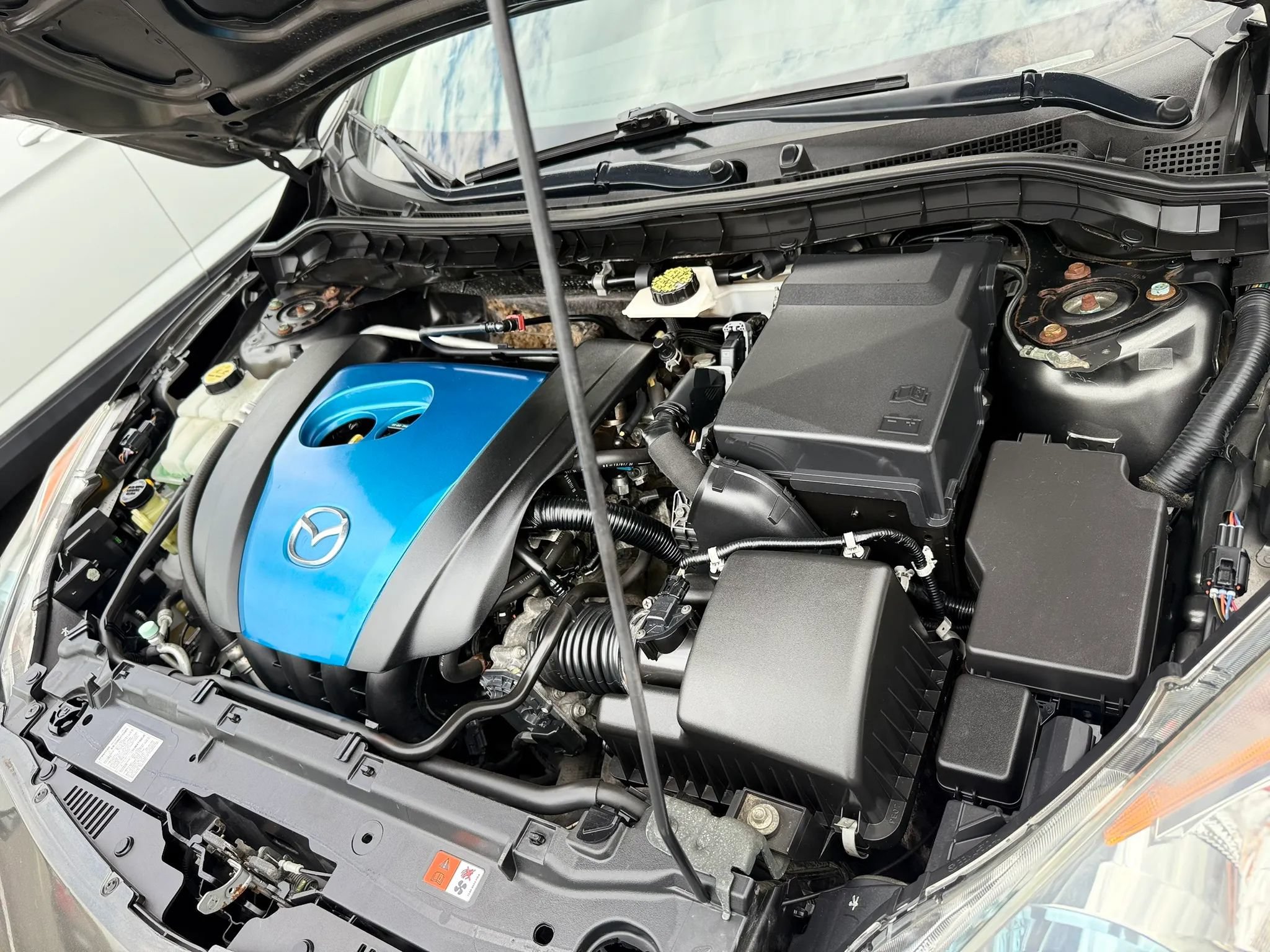 Used 2013 MAZDA MAZDA3 i Touring FWD image 41