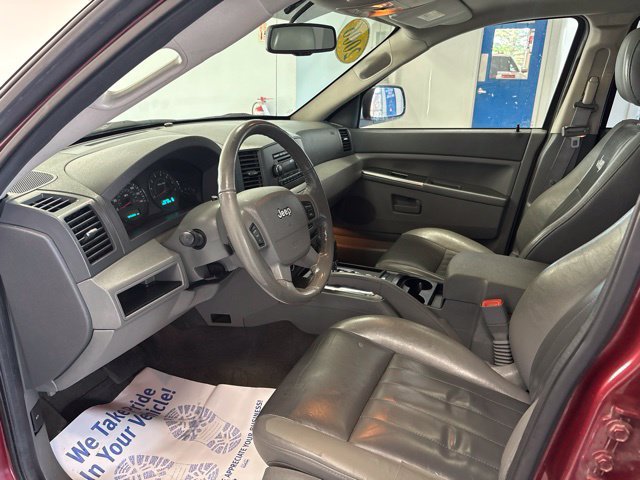 Used 2006 Jeep Grand Cherokee Laredo AWD/4WD image 7