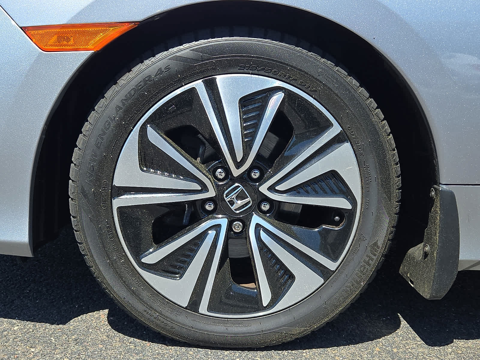 Used 2016 Honda Civic EX-L image 9