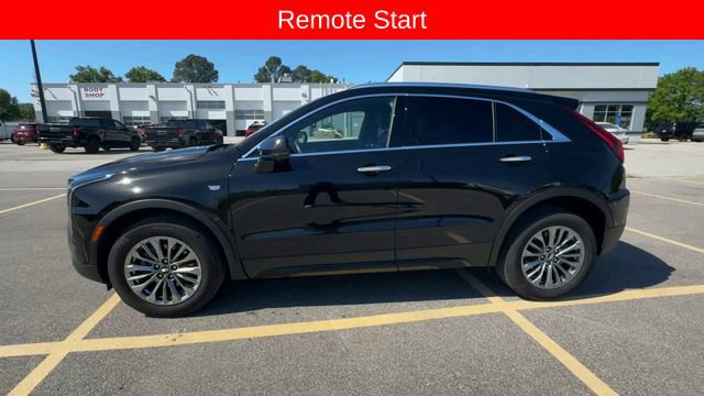 Used 2025 Cadillac XT4 Premium Luxury AWD/4WD image 5