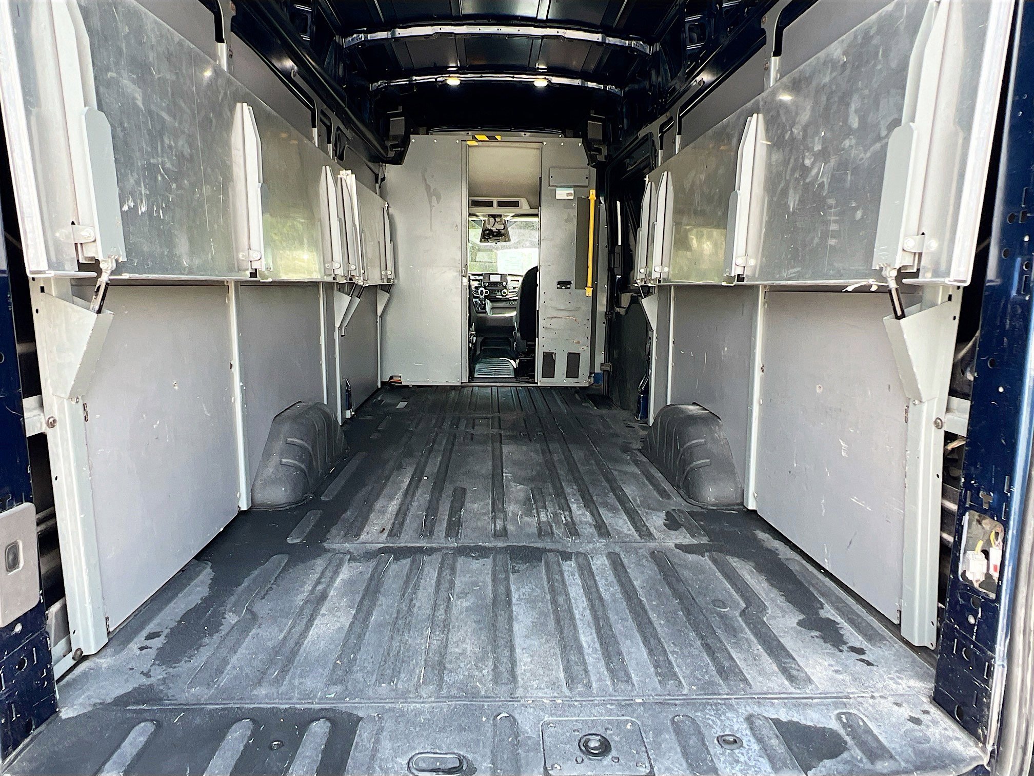 Used 2022 Ford Transit 350 148 High Roof Extended w/ Parcel Delivery Package RWD image 31