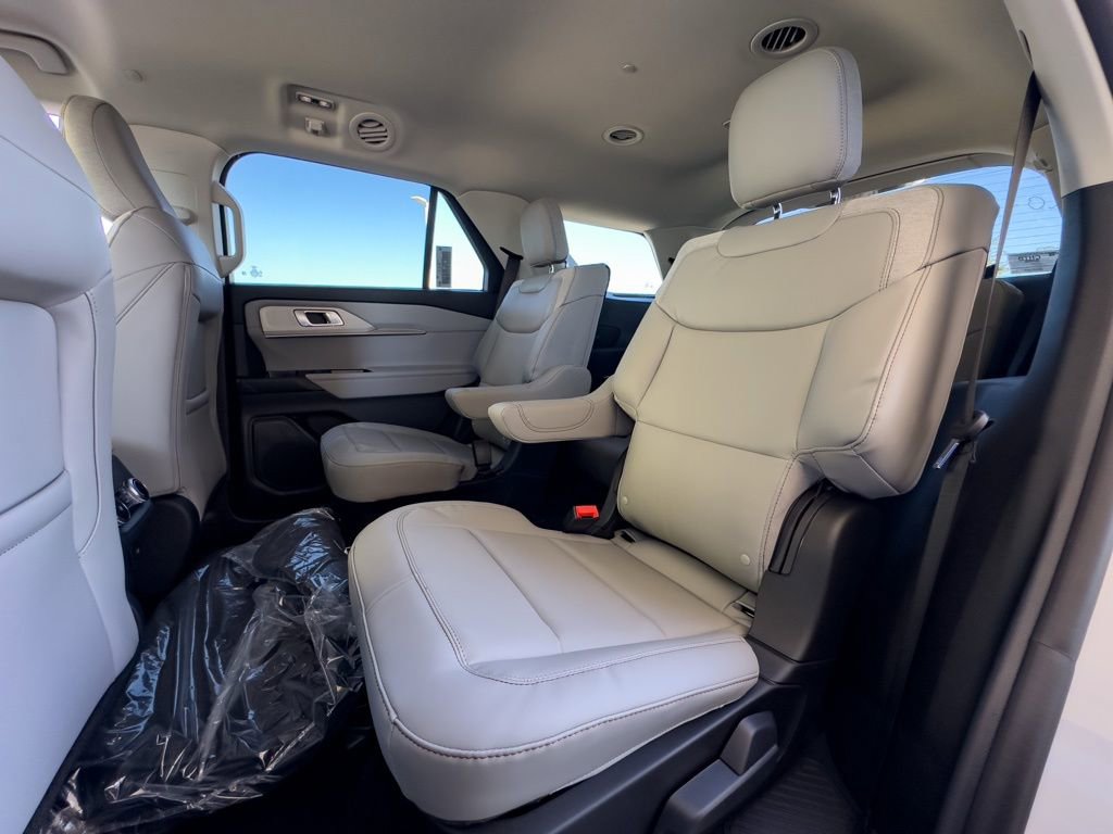 New 2026 Ford Explorer Active w/ Active Comfort Package image 67