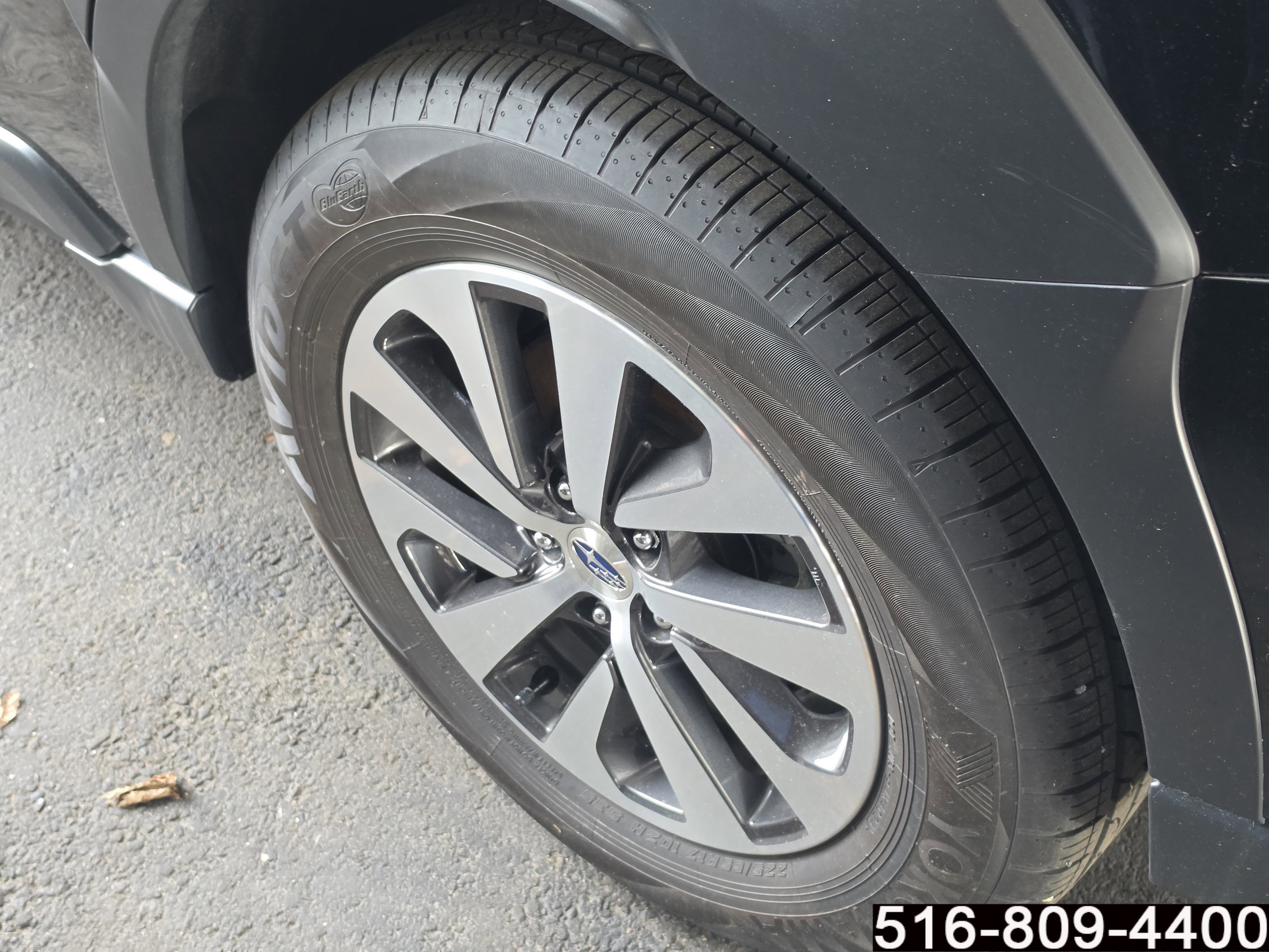 Used 2025 Subaru Outback Premium image 4