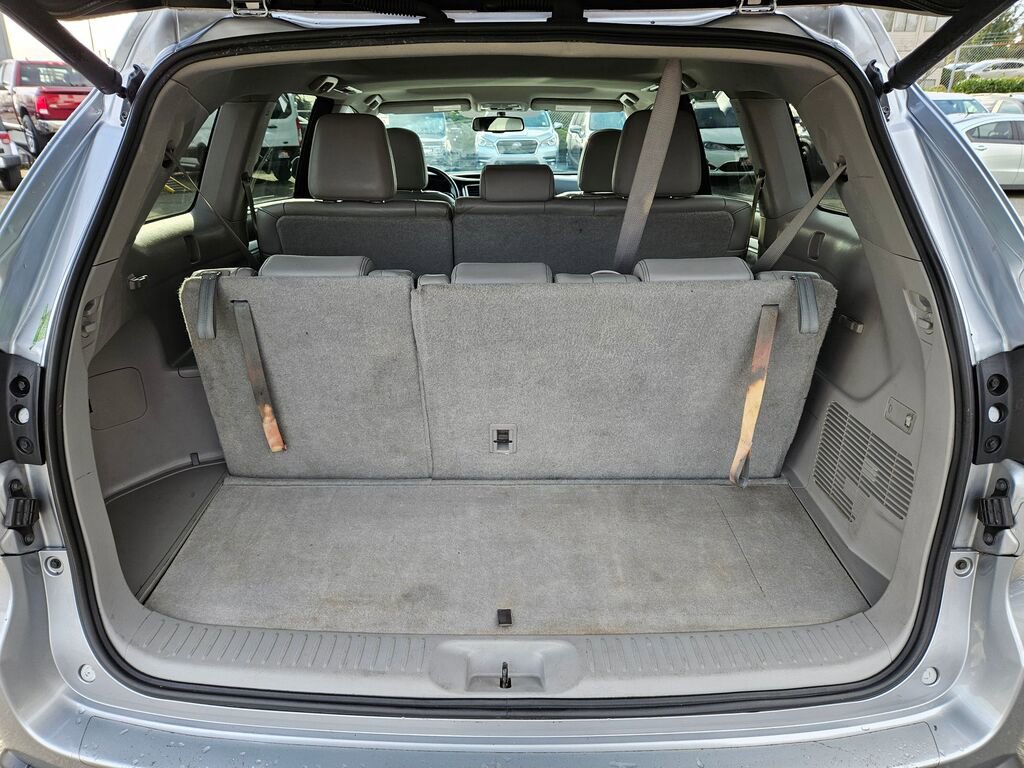 Used 2016 Toyota Highlander XLE image 15