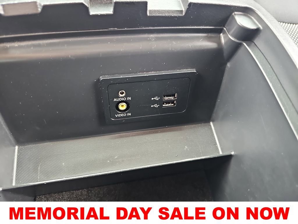 Used 2017 Nissan Pathfinder S FWD image 24