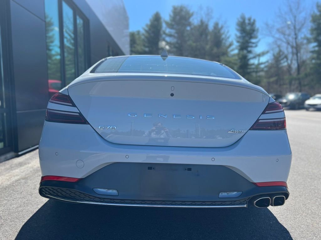 Used 2022 Genesis G70 2.0T w/ Prestige Package AWD/4WD image 4