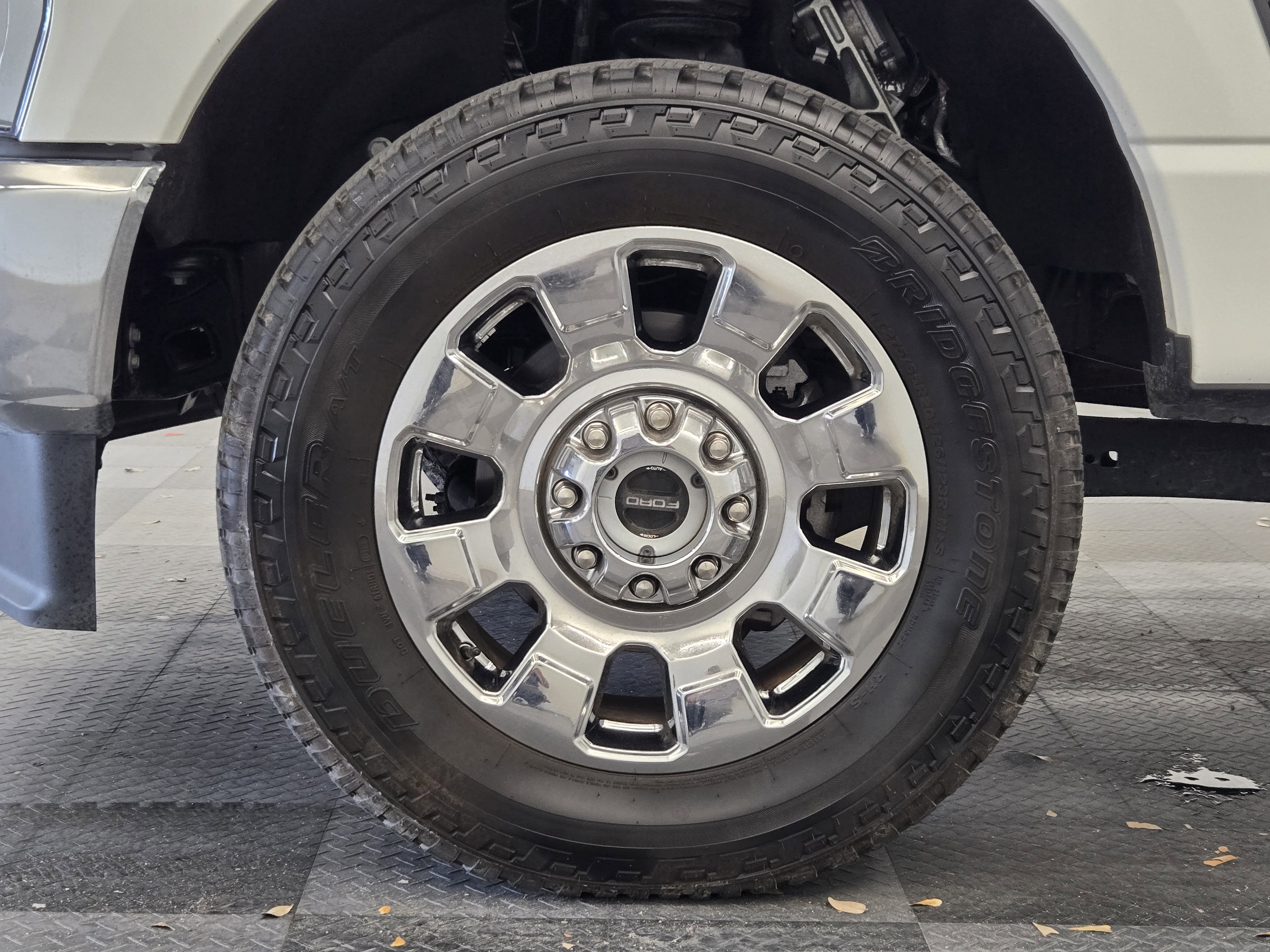 Used 2025 Ford F250 Lariat w/ Lariat Ultimate Package image 10