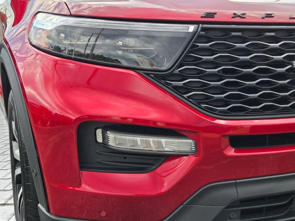 Used 2020 Ford Explorer ST AWD/4WD image 2