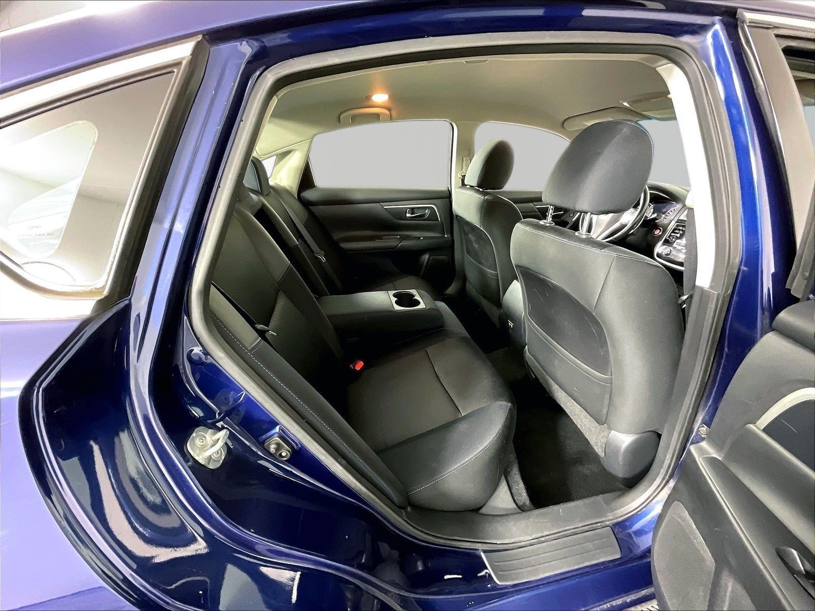 Used 2018 Nissan Altima 2.5 SR FWD image 25