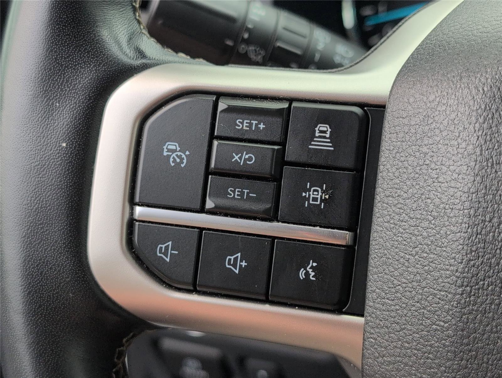 Used 2024 Ford Expedition Max Limited AWD/4WD image 26