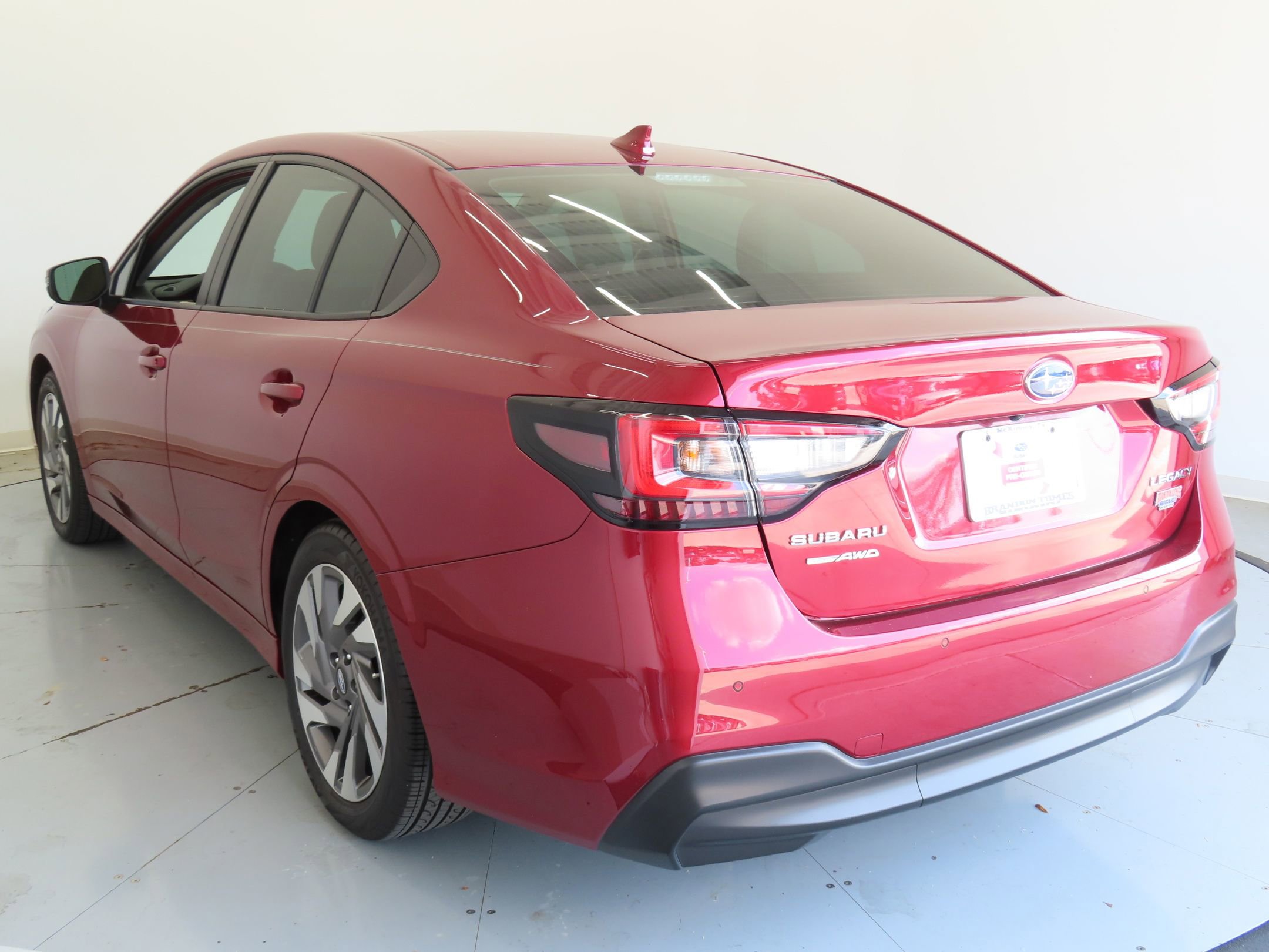 Used 2025 Subaru Legacy Limited image 7