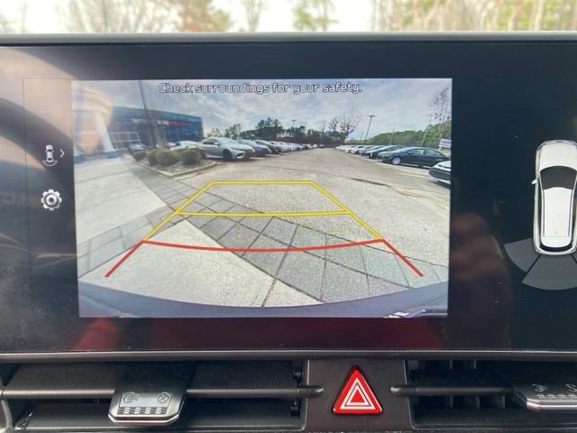 Used 2023 Kia Sportage EX image 13