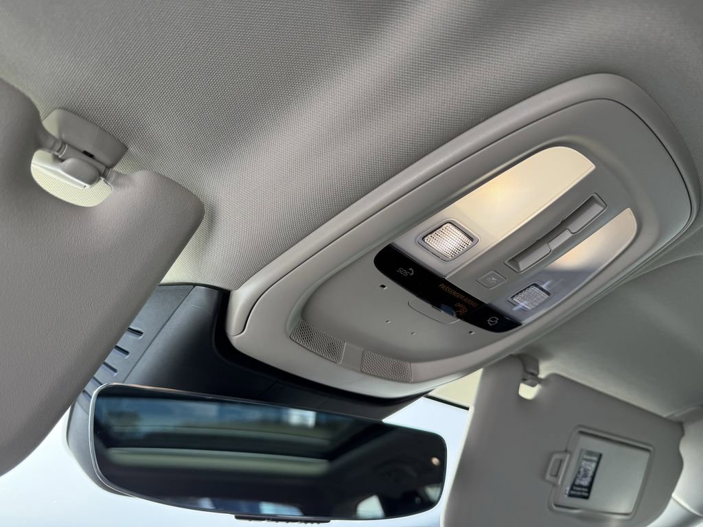 New 2026 Volvo V60 B5 Cross Country Plus w/ Protection Package Premier image 27