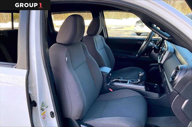 Certified 2018 Toyota Tacoma TRD Off-Road w/ Technology Package AWD/4WD image 8