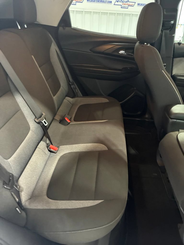 Used 2024 Chevrolet TrailBlazer LT FWD image 32