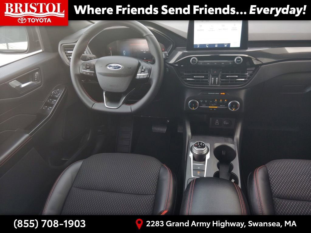 Used 2025 Ford Escape ST-Line image 16