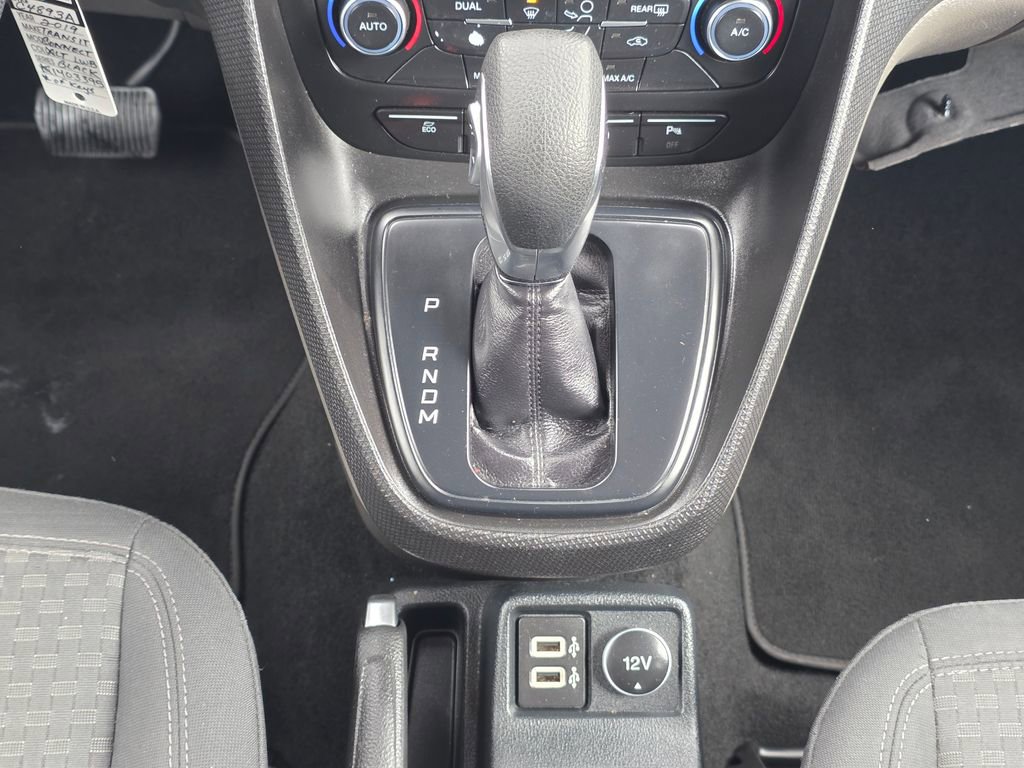 Used 2019 Ford Transit Connect XLT FWD image 16