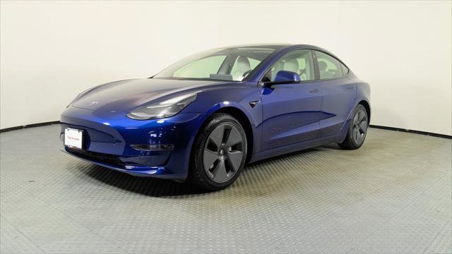 Used 2021 Tesla Model 3 Standard Range Plus RWD image 2