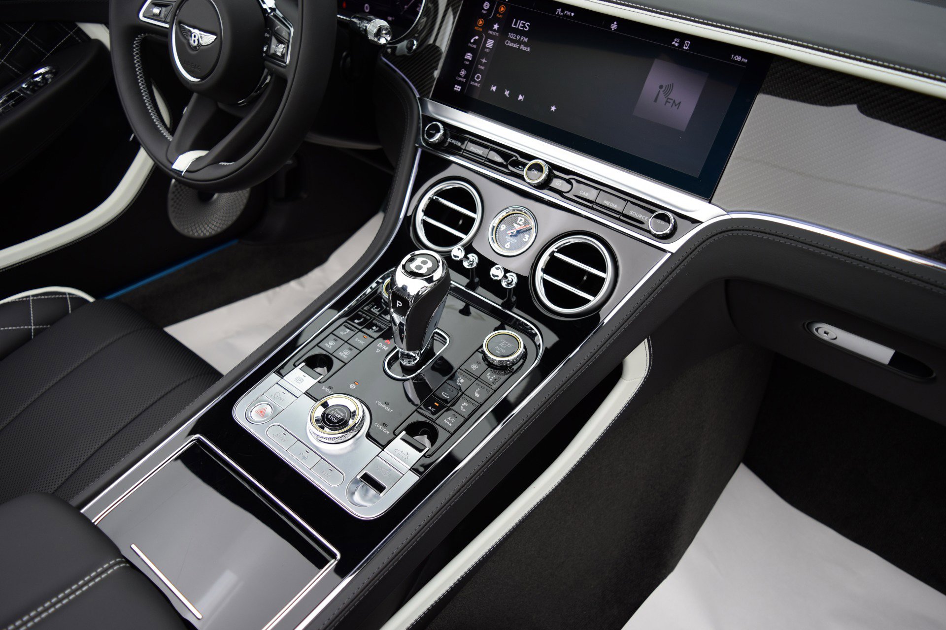 Used 2023 Bentley Continental GT Speed image 29