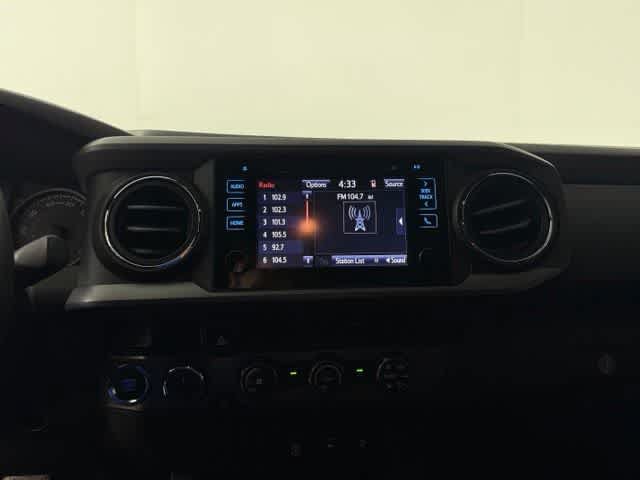 Used 2019 Toyota Tacoma TRD Off-Road AWD/4WD image 20