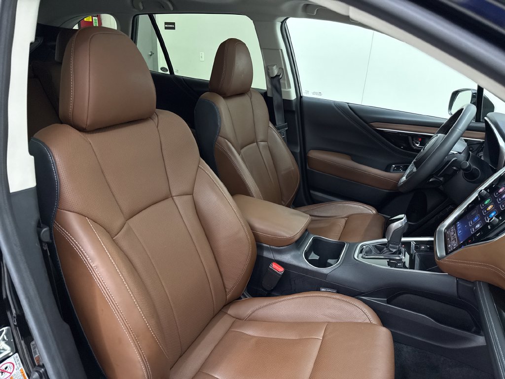Used 2020 Subaru Outback Touring w/ Popular Package #2 AWD/4WD image 26