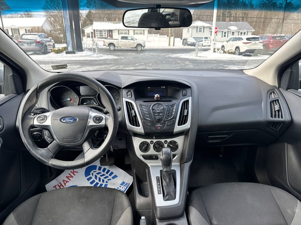 Used 2014 Ford Focus SE image 16
