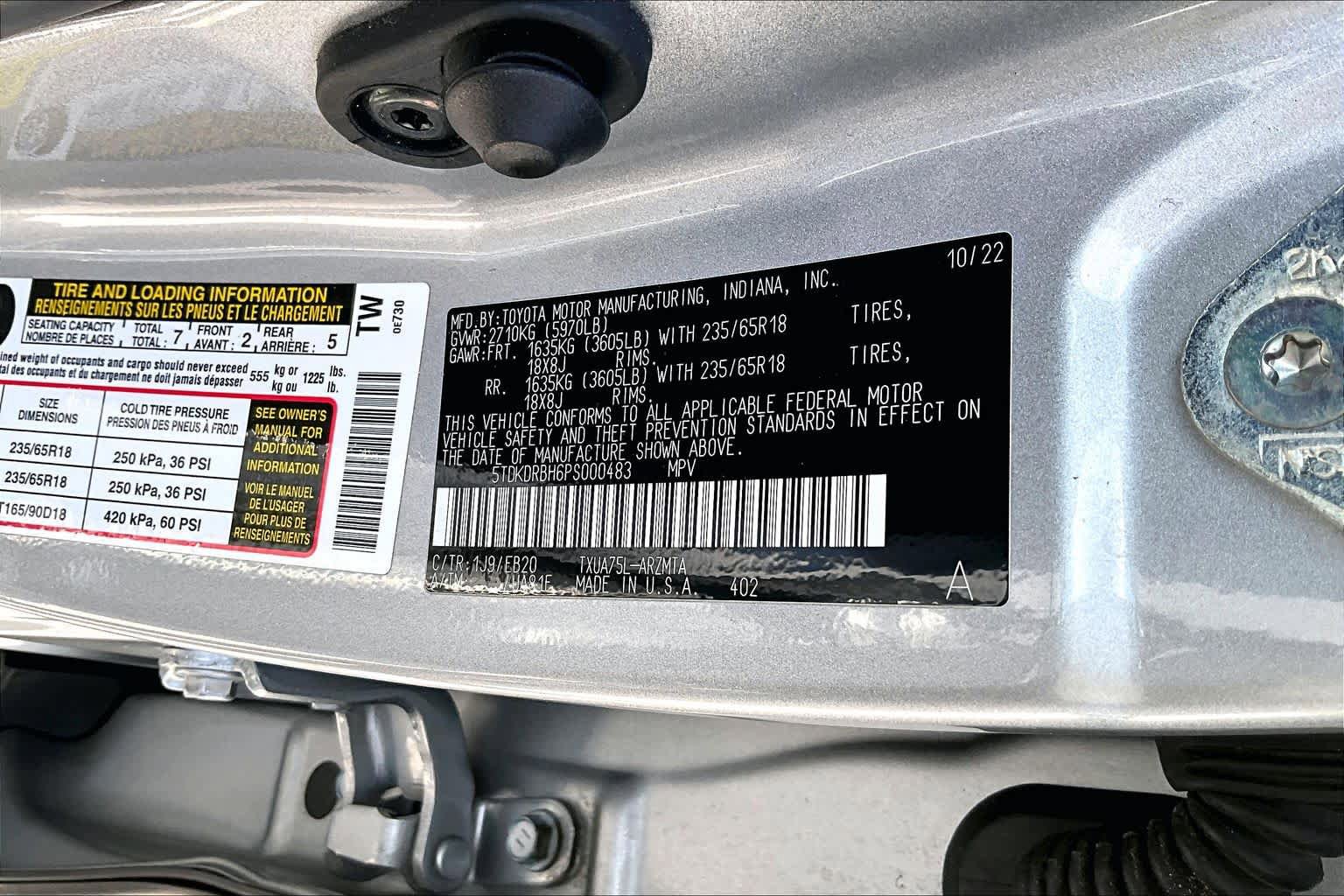 Used 2023 Toyota Highlander XLE AWD/4WD image 37