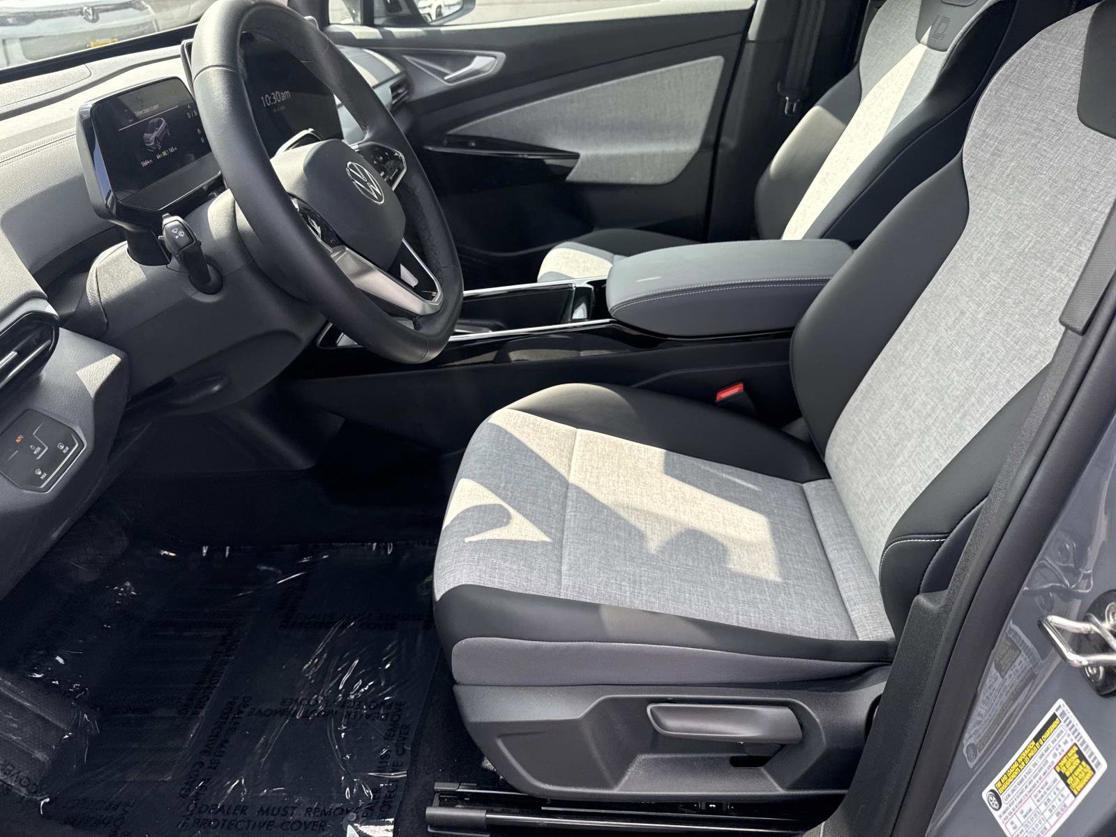 Certified 2025 Volkswagen ID.4 Pro image 14