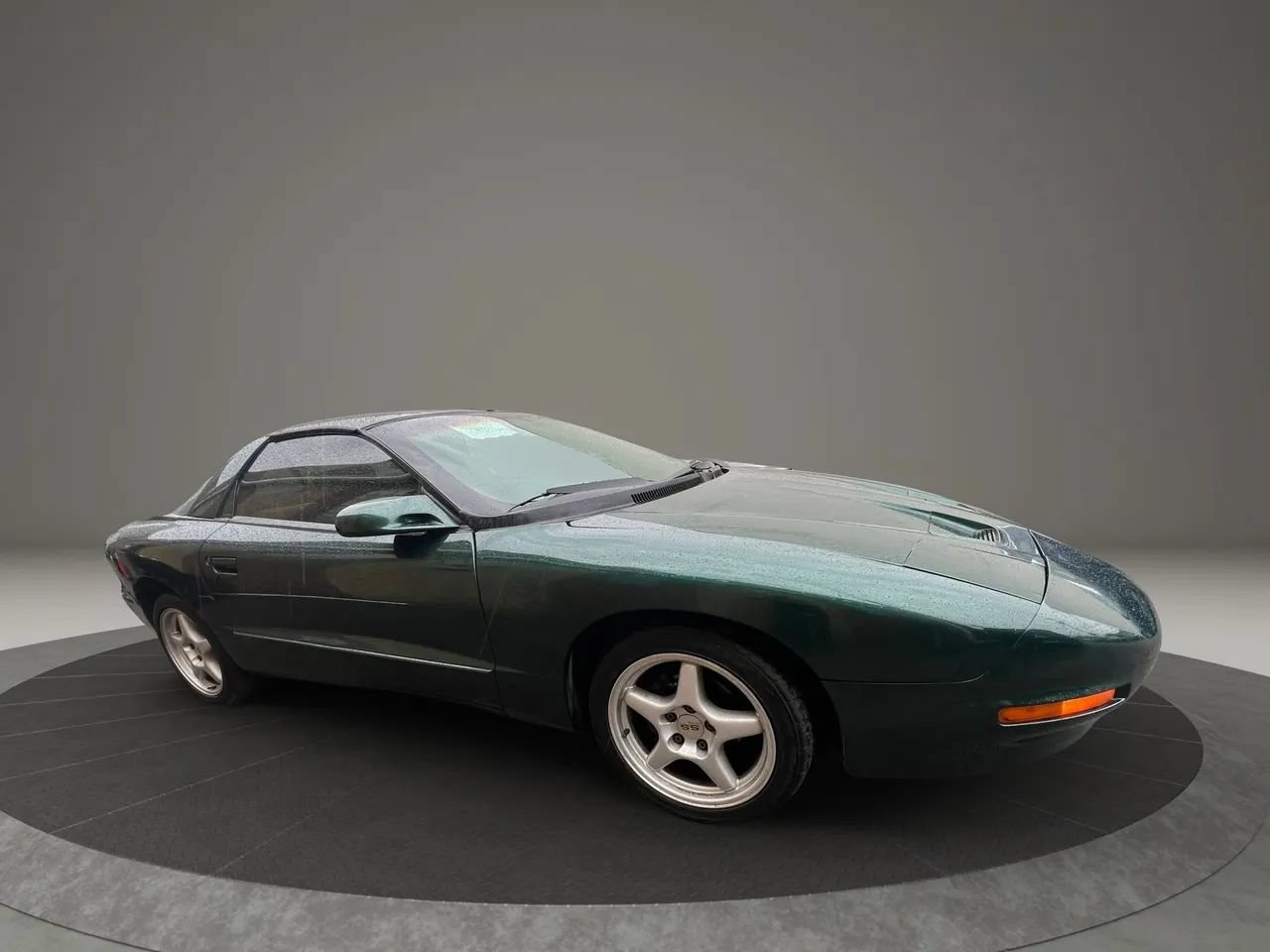Used 1997 Pontiac Firebird Formula RWD image 4
