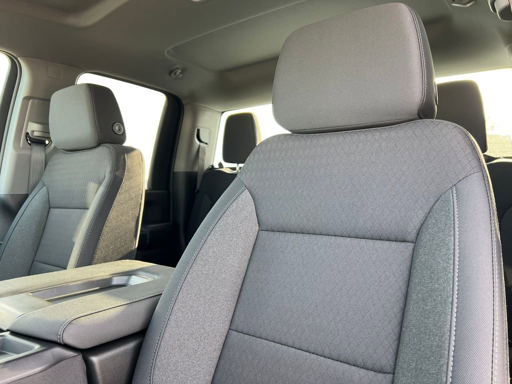 New 2026 GMC Sierra 2500 Pro w/ Convenience Package image 14