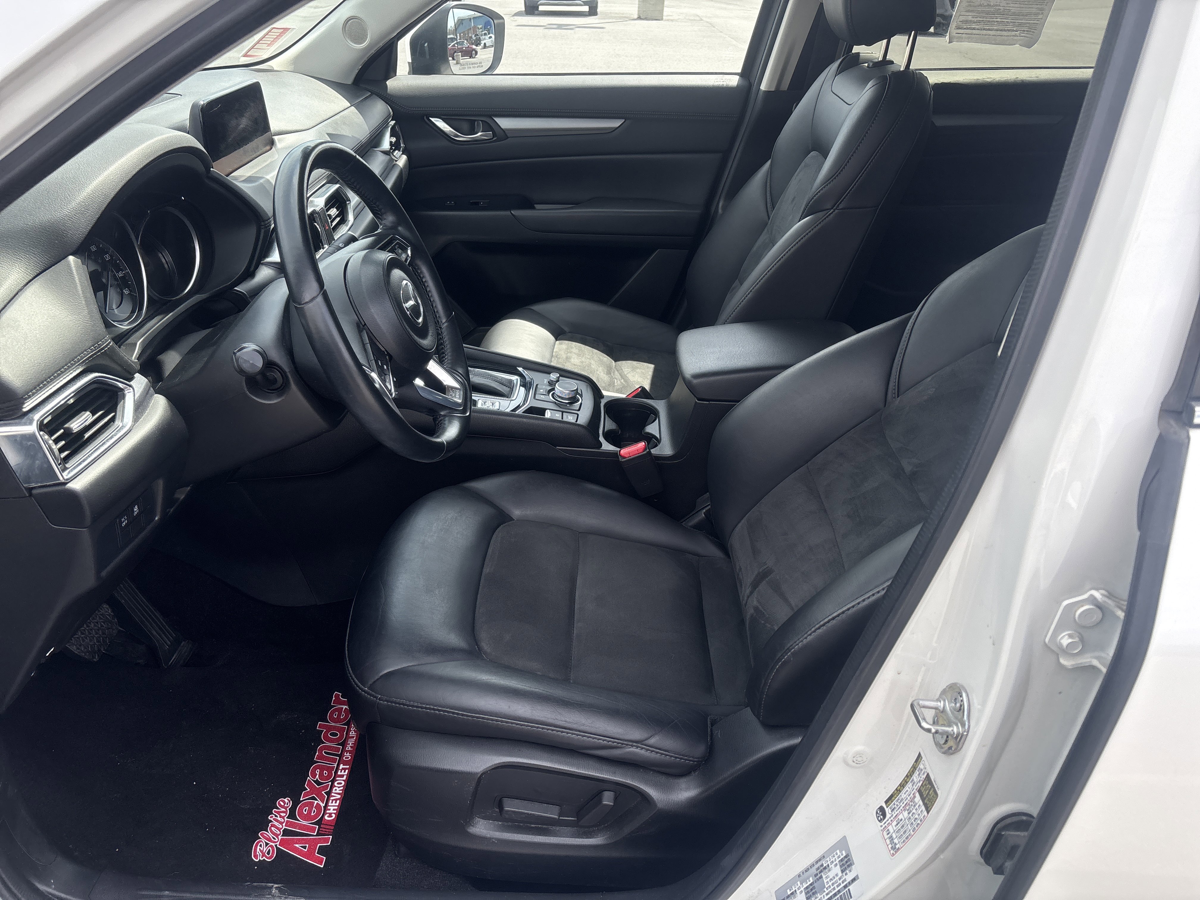Used 2020 MAZDA CX-5 Touring image 12