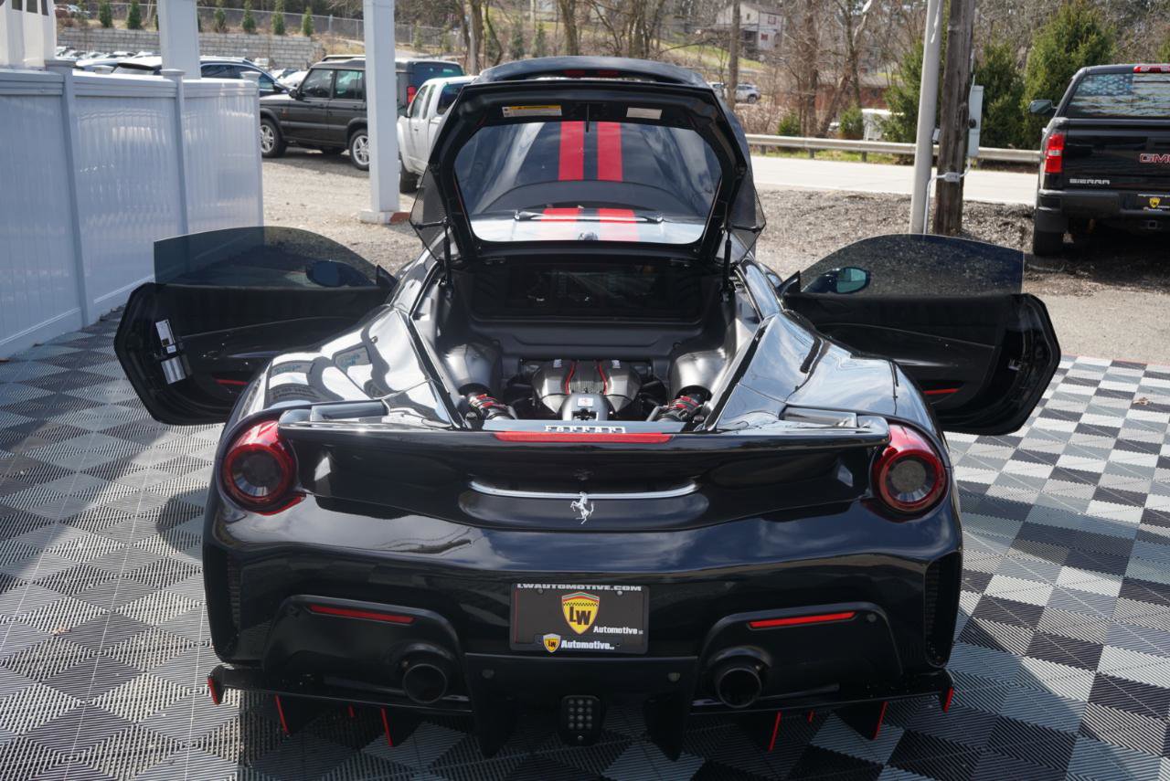 Used 2020 Ferrari 488 Pista Coupe image 86