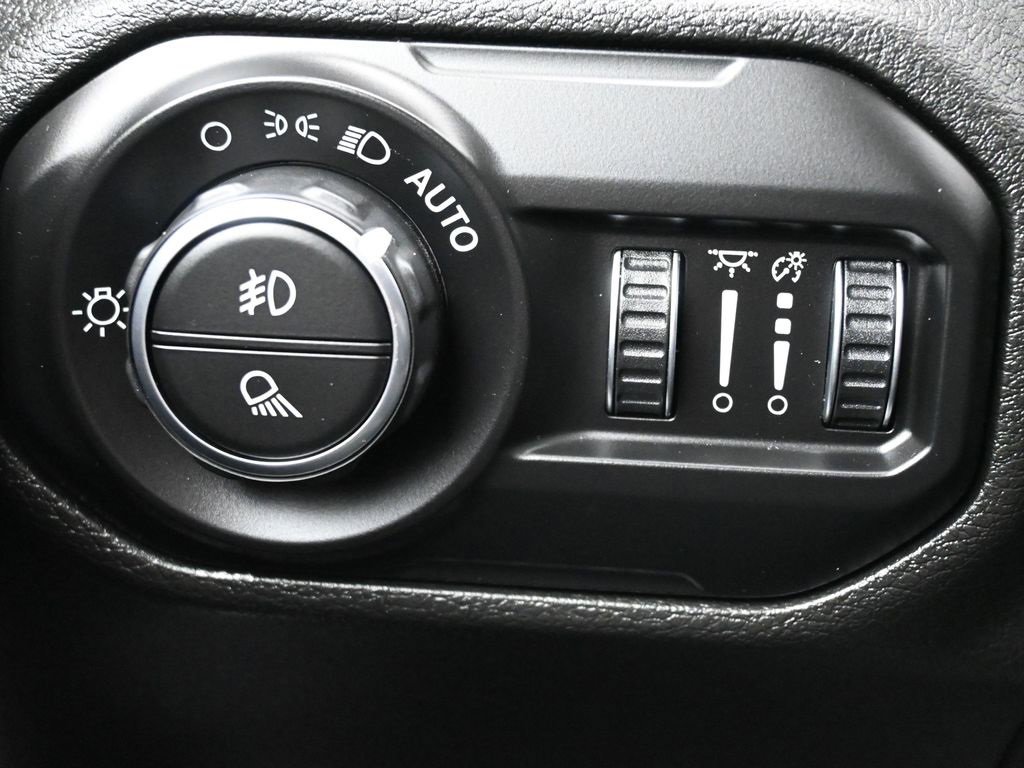 Certified 2021 Jeep Gladiator Overland w/ Popular Equipment Package image 21